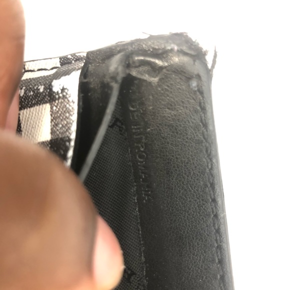 Authentic Burberry Card Holder - Picture 4 of 4